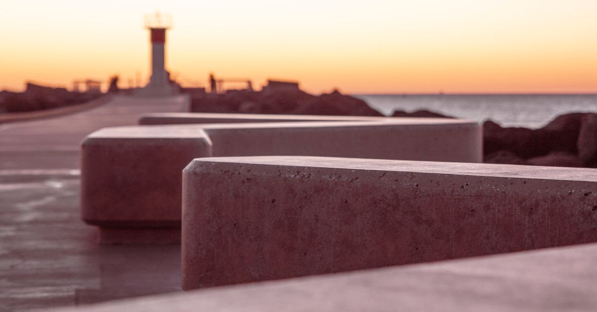 Creative Applications of Decorative Concrete Finishes in Interior Design